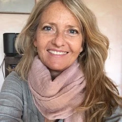 Portrait, Logo oder Avatar von Nitya Runte
